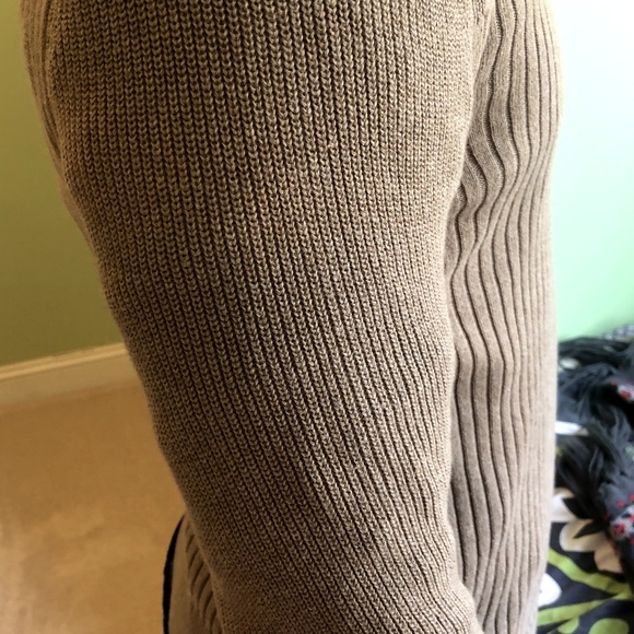 New Express Quarter Button Sweater - M - Picture 4 of 6